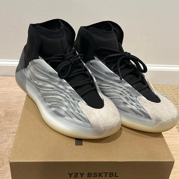 Yeezy | Shoes | Yeezy Quantum Bsktbl Performance Model Size  display picture 3